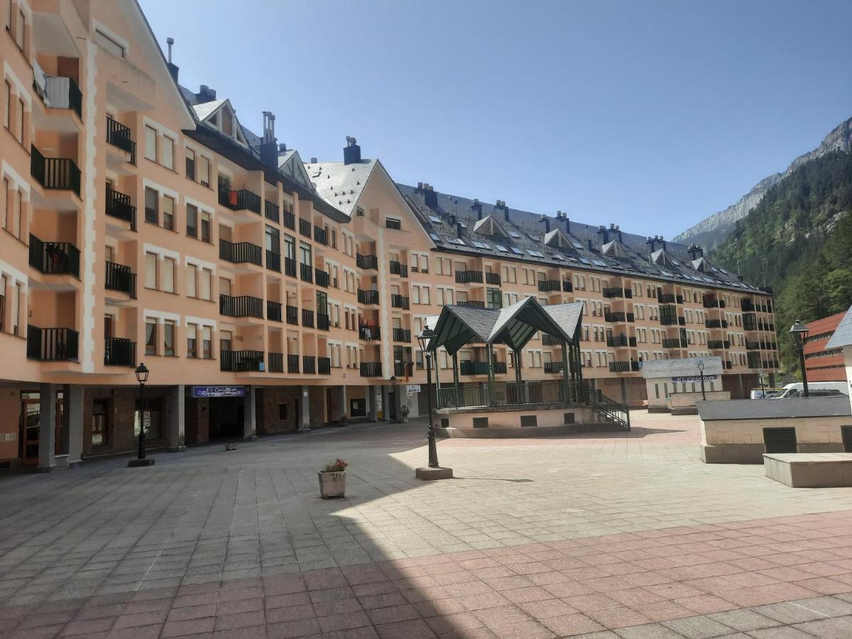Acogedor Y Calido Apartamento Con Vistas A La Montana Канфранк Экстерьер фото